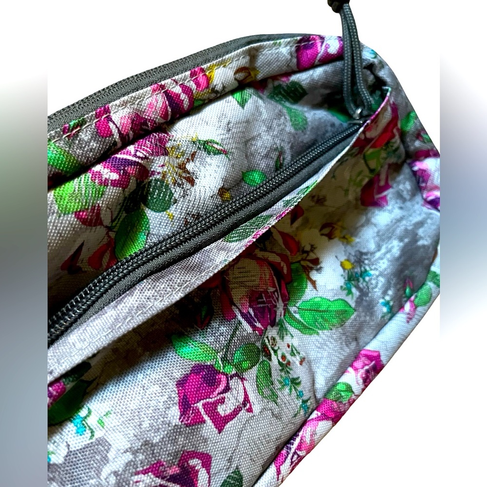 Jansport Gray and Pink Backpack Floral Design - Picture 3 of 8